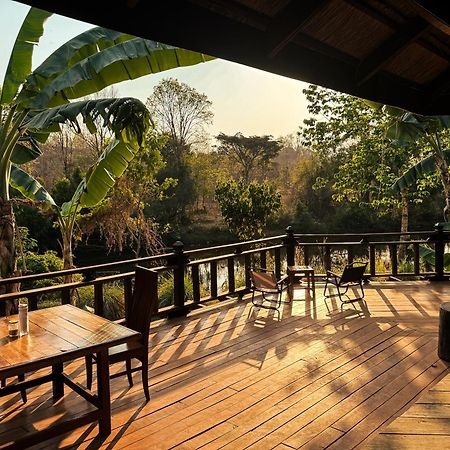 Bolaven Garden Bungalow And Tent - Tad Lo Ban Kiangtat Exteriör bild